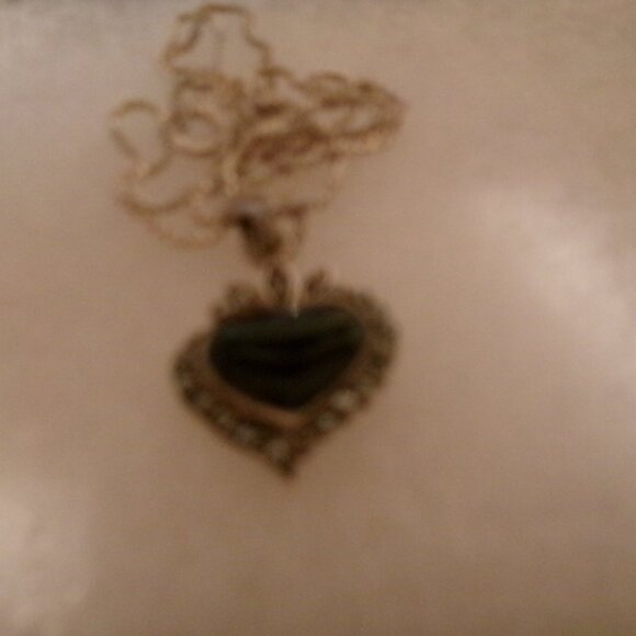 Vintage Onyx and Marcasite Necklace on a Silver Chain - Picture 5 of 5